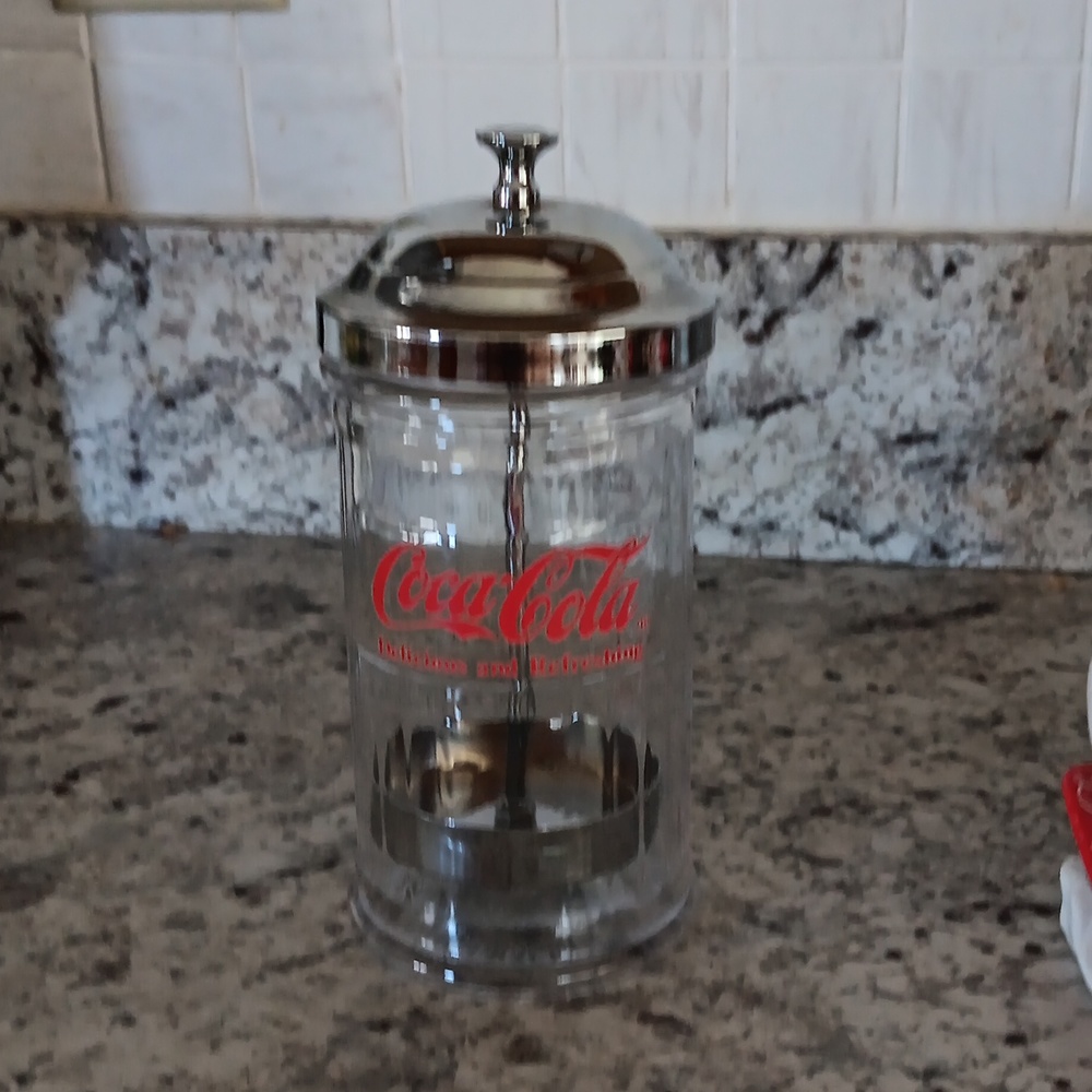 Coca-Cola - Picture 3 of 10